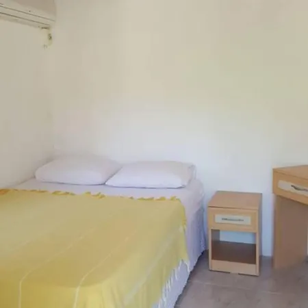 Aydeniz Hotel 3*