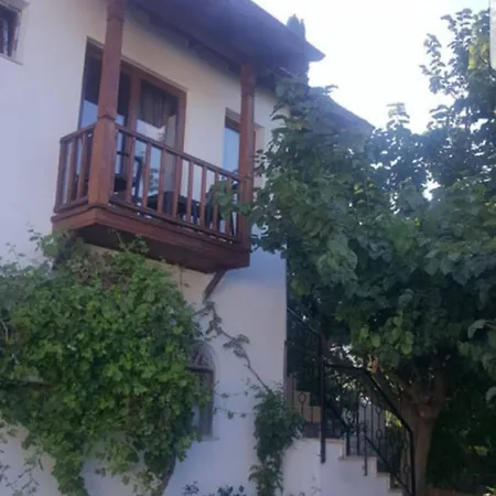 Aydeniz Otel 3*